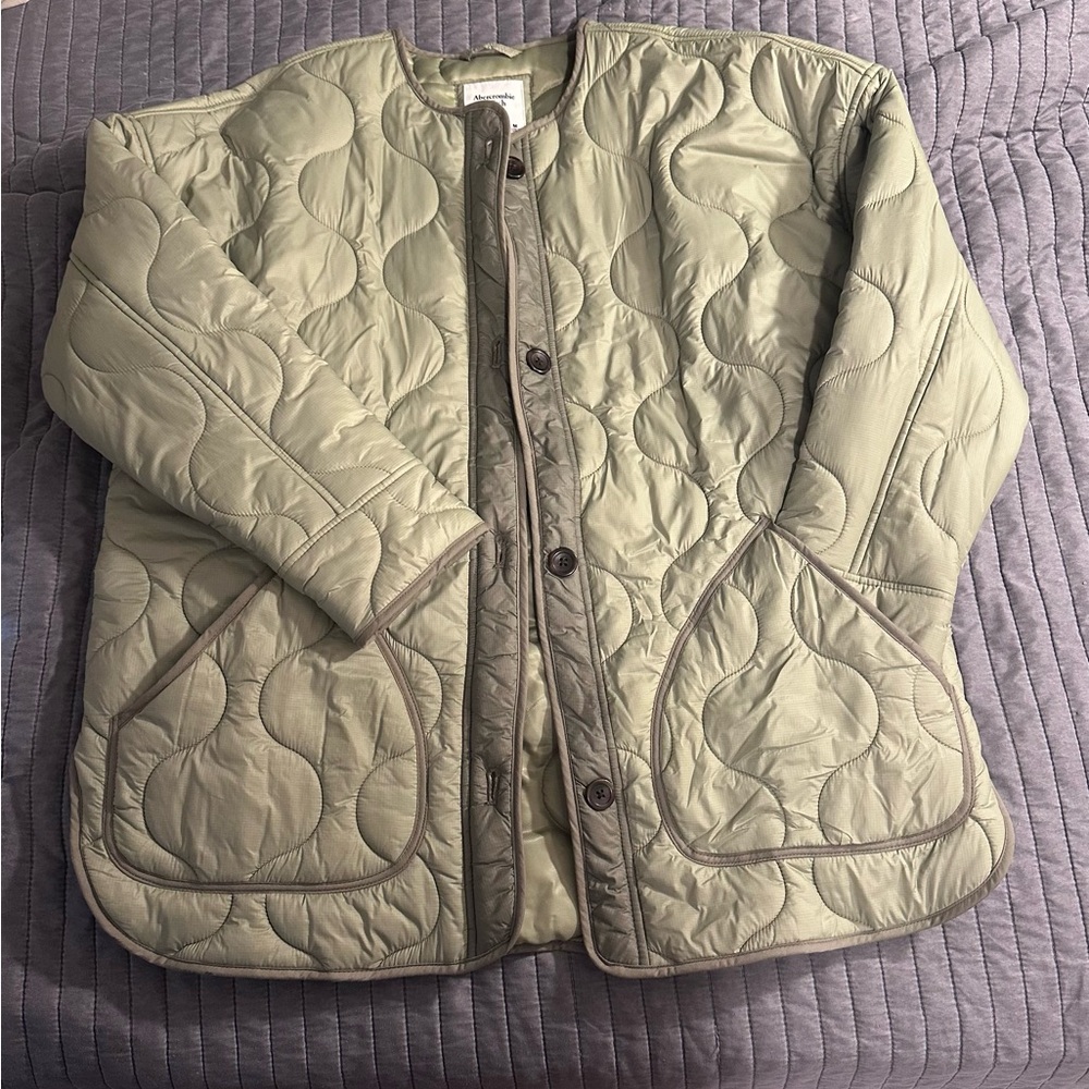 Abercrombie Sage Quilted Puffer Jacket
